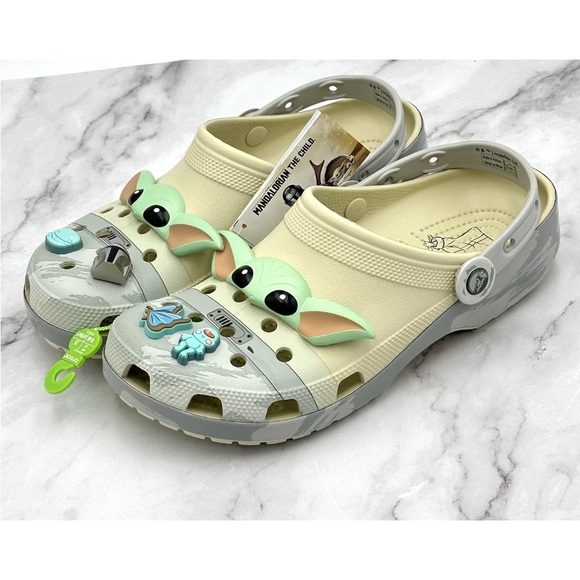 Crocs Grogu Classic Clog Shoes Mens Size 11 Star Wars Mandalorian Jibbitz Child main image 7